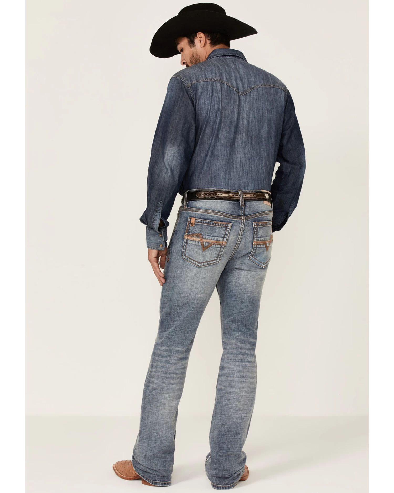 Cody James Core Men's Bear Down Light Wash Stretch Slim Bootcut Jeans - Image 3