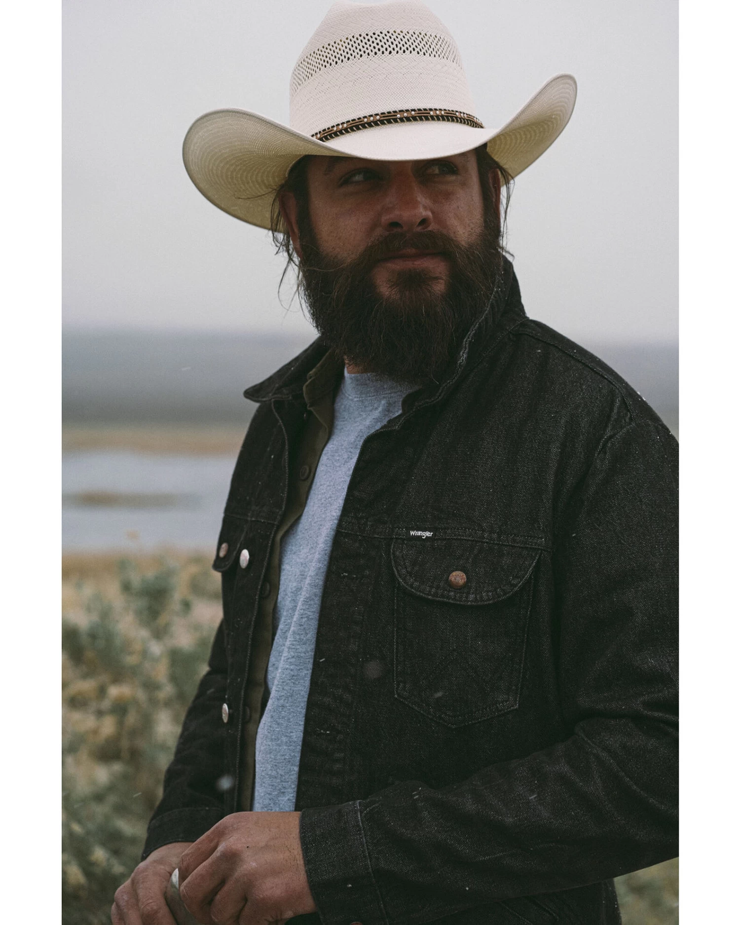 Wrangler X Fender Men's Cowboy Legends Button-Down Denim JacketÂ