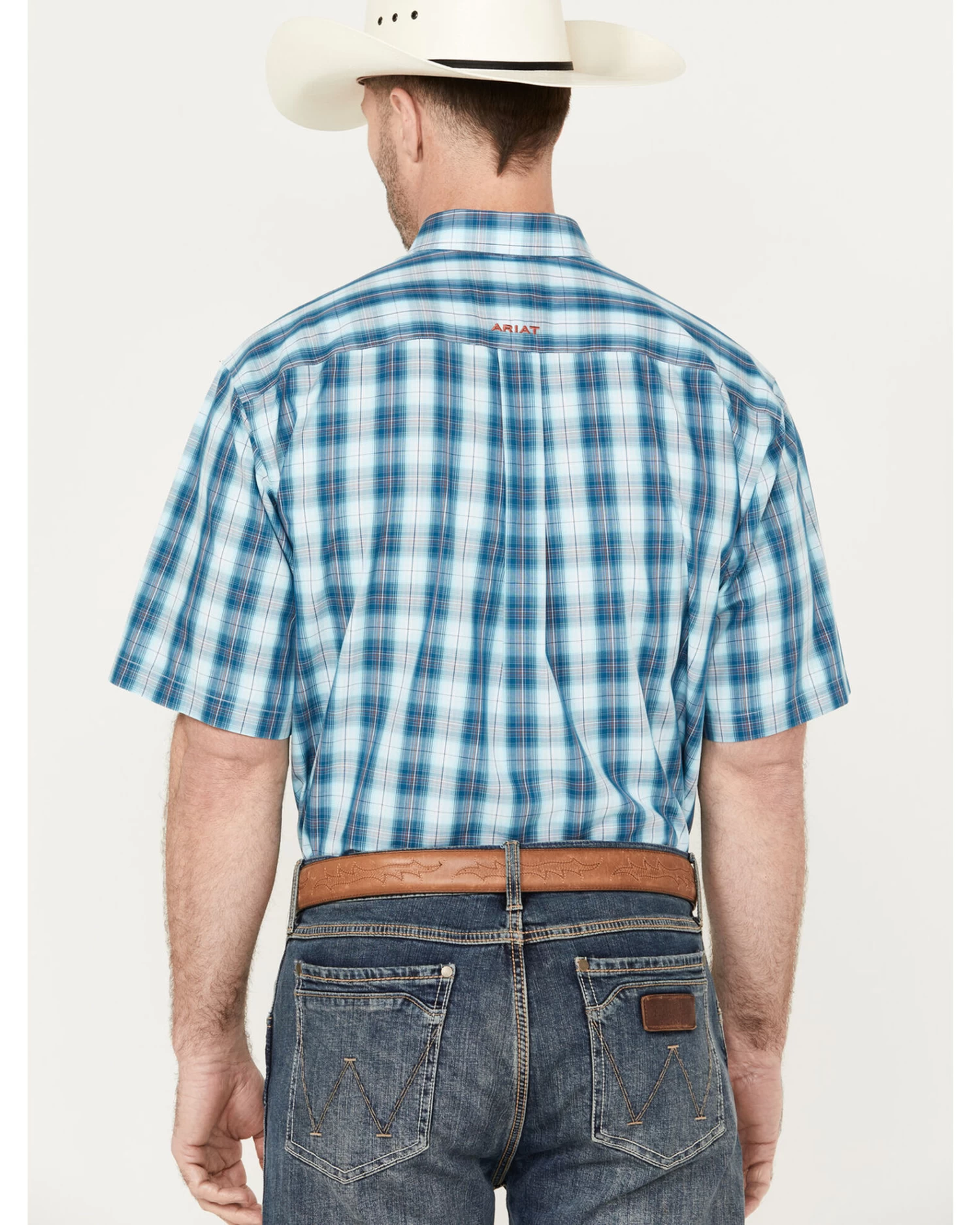 Ariat Men's Enzo Plaid Print Short Sleeve Button Down Western Shirt - Tall - Image 4